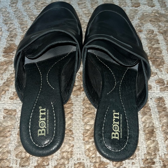 Born Black Leather Slip-On Flats Leather Sz 8 - Picture 5 of 6